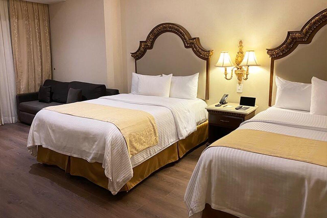 Safi Royal Luxury Valle San Pedro Garza Garcia Екстер'єр фото A room at the hotel