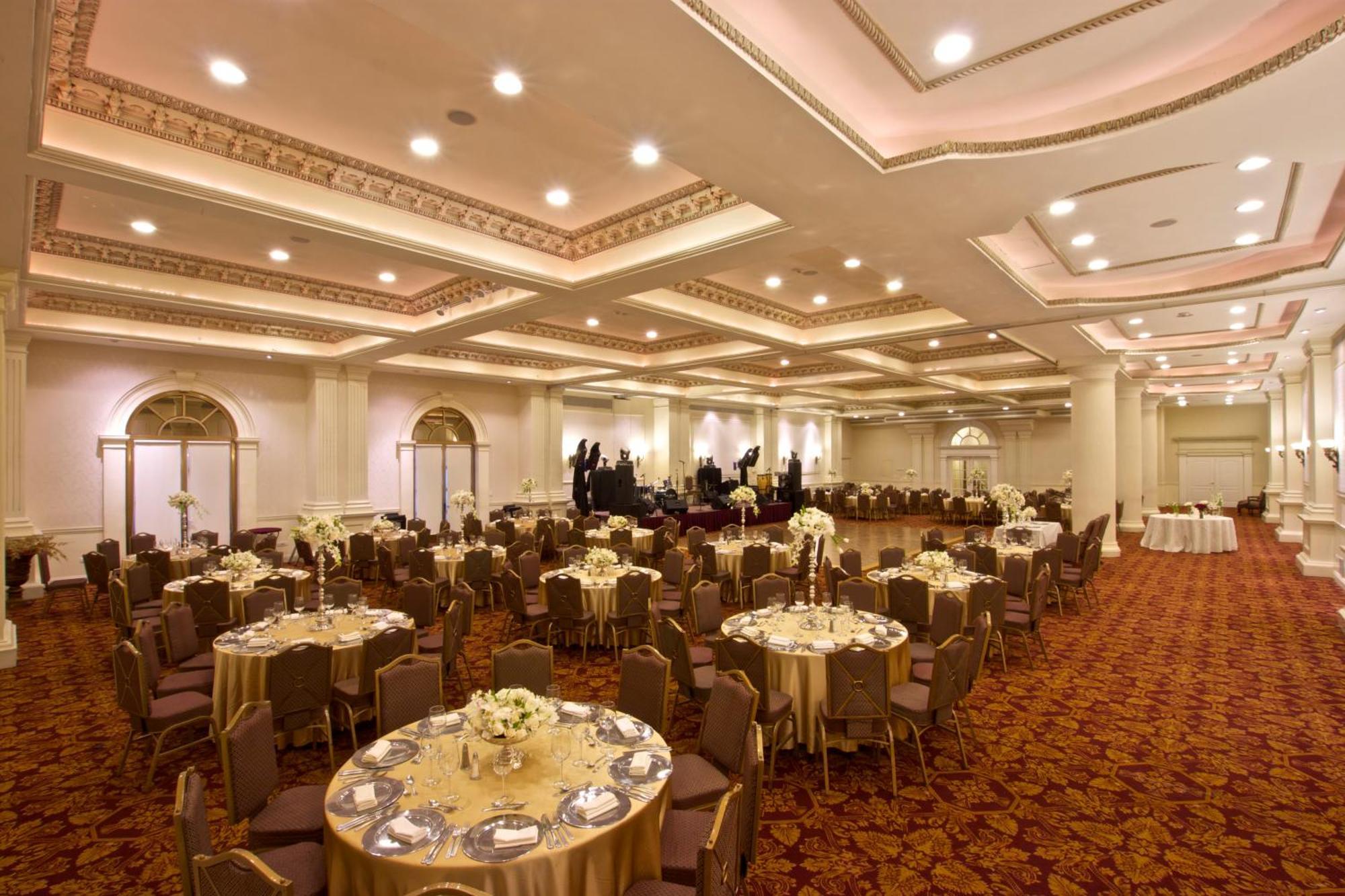 Safi Royal Luxury Valle San Pedro Garza Garcia Екстер'єр фото The ballroom